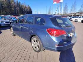 Opel Astra vaihtoauto