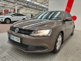 Volkswagen Jetta vaihtoauto