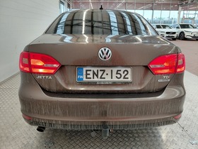 Volkswagen Jetta vaihtoauto