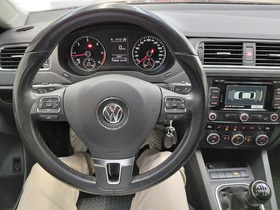 Volkswagen Jetta vaihtoauto