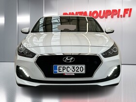 Hyundai i30 Fastback vaihtoauto