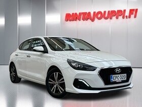 Hyundai i30 Fastback vaihtoauto