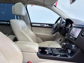 Volkswagen Touareg vaihtoauto