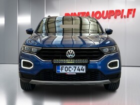 Volkswagen T-Roc vaihtoauto