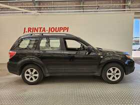 Subaru Forester vaihtoauto