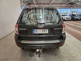 Subaru Forester vaihtoauto