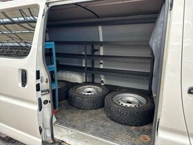 Toyota Hiace vaihtoauto