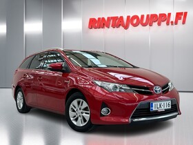 Toyota Auris vaihtoauto