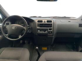 Toyota Hiace vaihtoauto