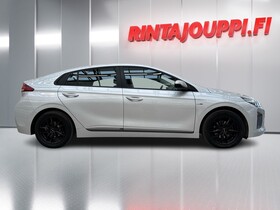 Hyundai IONIQ hybrid vaihtoauto