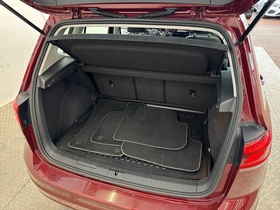 Volkswagen Golf Sportsvan vaihtoauto