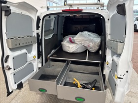 Ford Transit Connect vaihtoauto