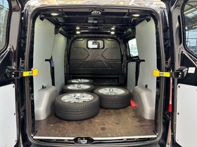 Ford Transit Custom vaihtoauto