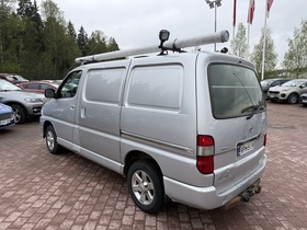 Toyota Hiace vaihtoauto