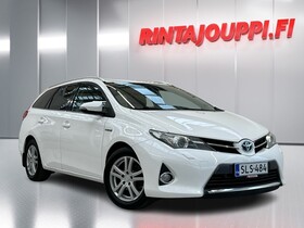 Toyota Auris vaihtoauto
