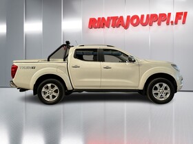 Nissan Navara vaihtoauto