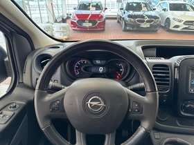 Opel Vivaro vaihtoauto