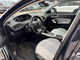 Peugeot 308 vaihtoauto