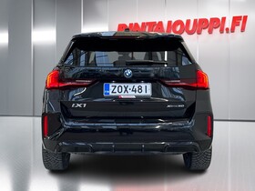 BMW iX1 vaihtoauto