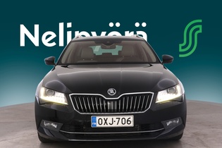 Skoda Superb vaihtoauto