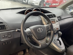Toyota Verso vaihtoauto