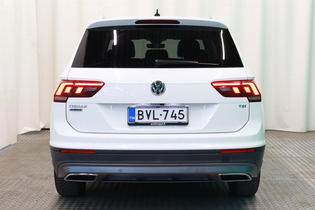 Volkswagen Tiguan Allspace vaihtoauto