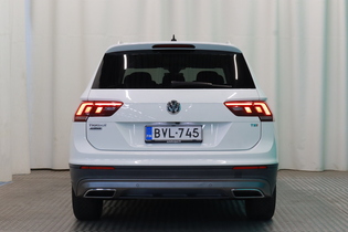 Volkswagen Tiguan Allspace vaihtoauto