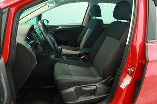 Volkswagen Golf Sportsvan vaihtoauto