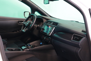 Nissan Leaf vaihtoauto