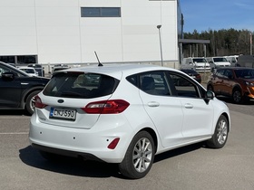Ford Fiesta vaihtoauto