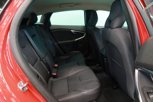 Volvo V40 Cross Country vaihtoauto