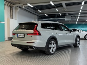 Volvo V60 Cross Country vaihtoauto
