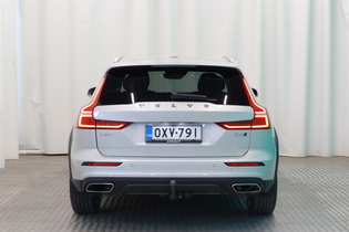 Volvo V60 Cross Country vaihtoauto