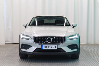 Volvo V60 Cross Country vaihtoauto
