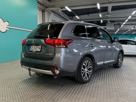 Mitsubishi Outlander vaihtoauto