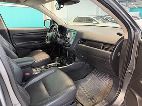 Mitsubishi Outlander vaihtoauto