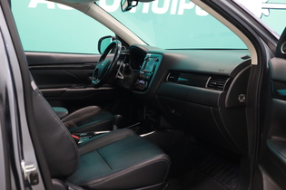 Mitsubishi Outlander vaihtoauto