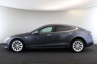 Tesla Model S vaihtoauto