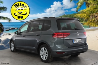 Volkswagen Touran vaihtoauto