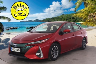 Toyota Prius PHEV vaihtoauto