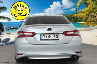 Toyota Camry vaihtoauto