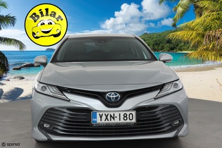Toyota Camry vaihtoauto