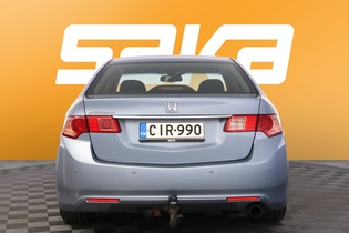 Honda Accord vaihtoauto