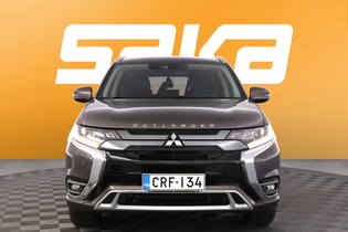 Mitsubishi Outlander PHEV vaihtoauto
