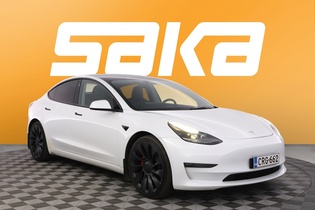 Tesla Model 3 vaihtoauto