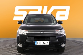 Mitsubishi Outlander PHEV vaihtoauto