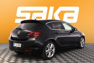 Opel Astra vaihtoauto