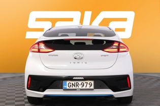 Hyundai IONIQ plug-in vaihtoauto