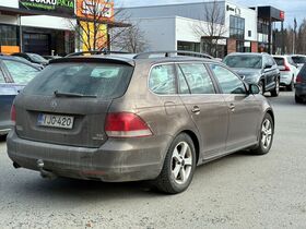 Volkswagen Golf vaihtoauto
