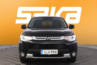 Mitsubishi Outlander vaihtoauto